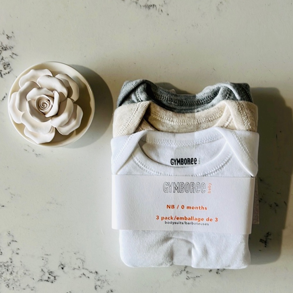 Gymboree set of three baby’s onesies - Picture 1 of 7